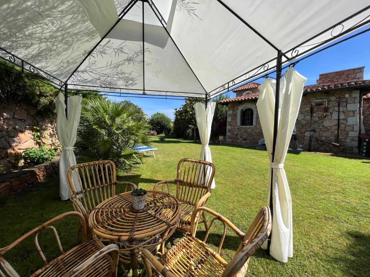 Villa Acchiappasogni Porto San Paolo  Exterior photo